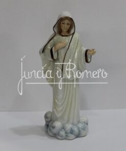 VIRGEN DE MEDJUGORJE 20CM PORCELANA